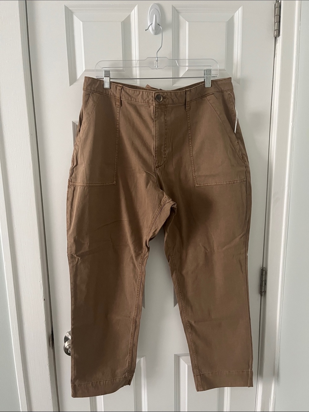 Old Navy Women's Straight-Leg Chino Pants in Brown
